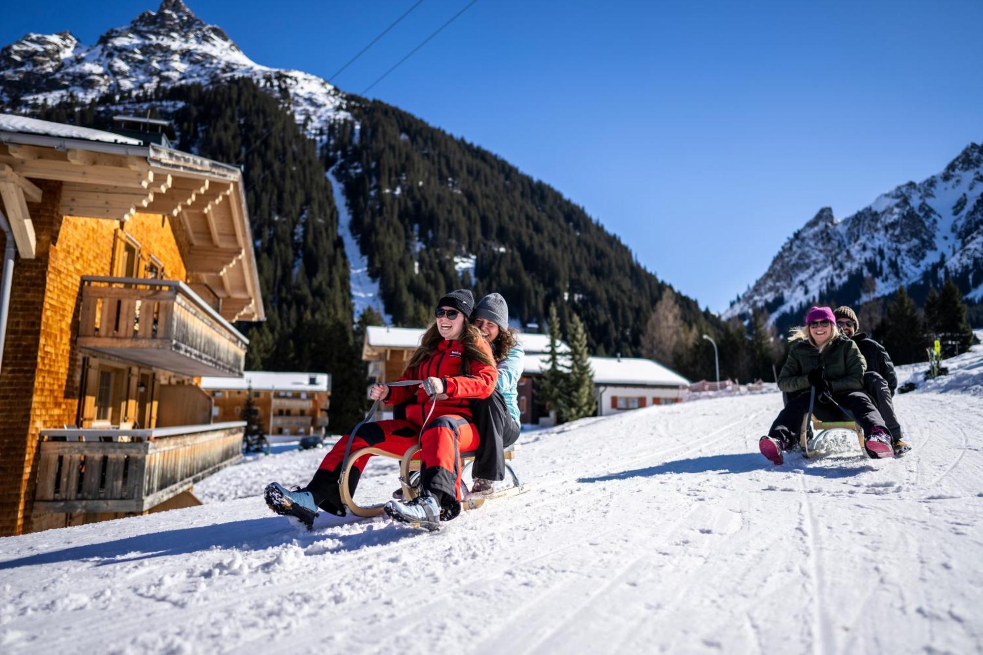 Landal Hochmontafon Hotel การ์กเอลเลิน ภายนอก รูปภาพ